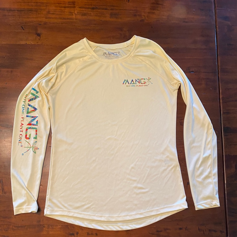 Mang Women’s long sleeve shirt